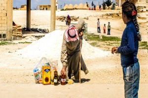 اقتصاد مدمر يدعو إلى حلول غير تقليدية